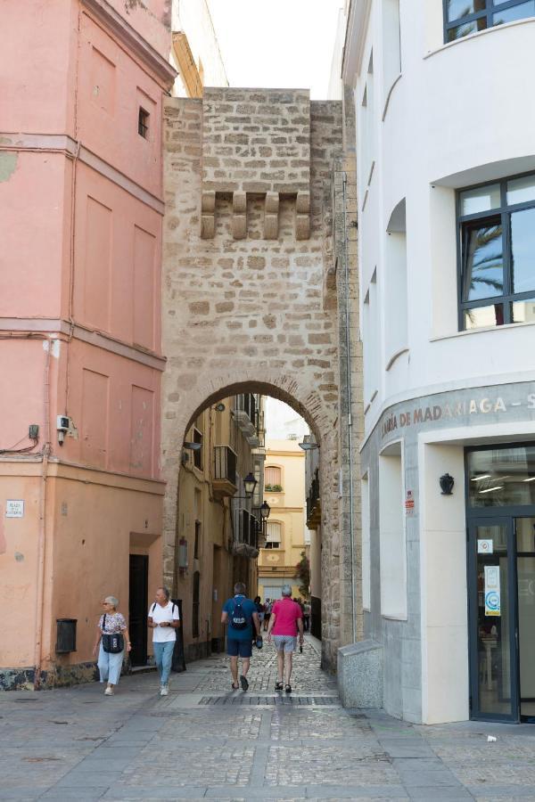 Arco Junto A La Catedral De Appartement